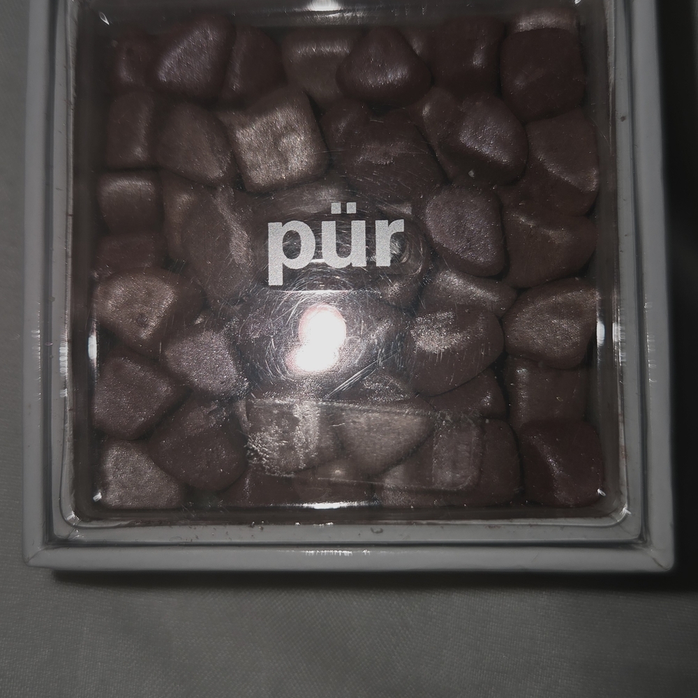 Pur Shimmering Makeup Stones
